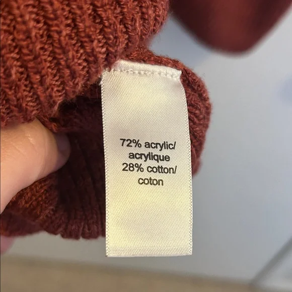 Cozy Rust V-Neck Sweater - Picture 2 of 3